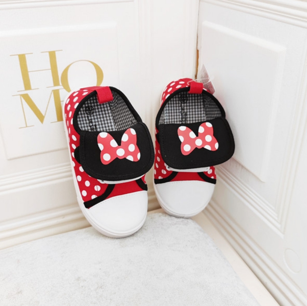3/25 Super cute Baby Girl Canvas Sneakers